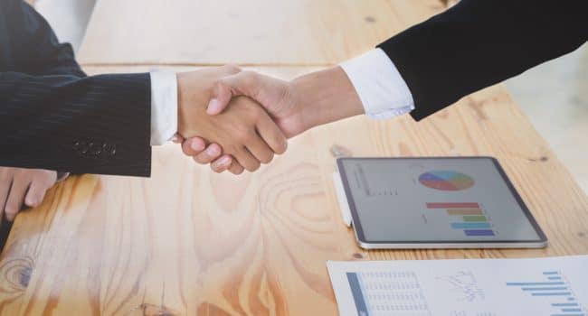 construction maison neuve : assurances et contrats